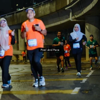 Runner Photo 7803960