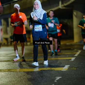 Runner Photo 7803972