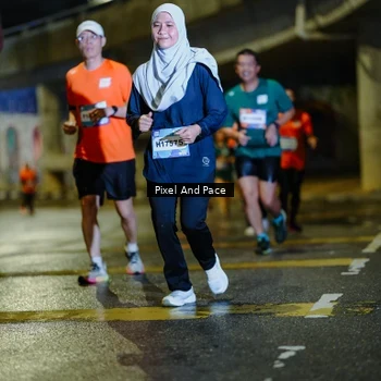 Runner Photo 7803973