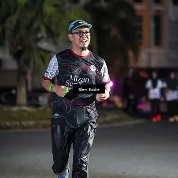 Runner Photo 7803974