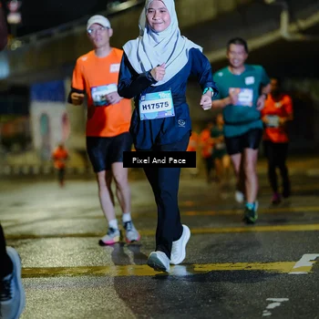 Runner Photo 7803985