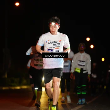 Runner Photo 7803987