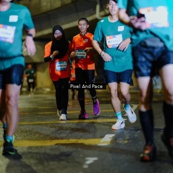 Runner Photo 7803988