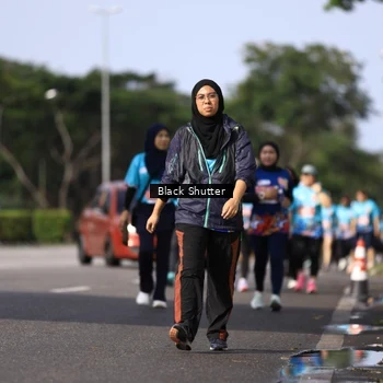 Runner Photo 7803994
