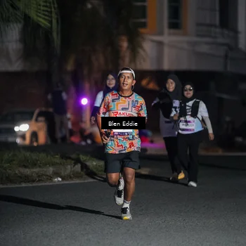 Runner Photo 7803997