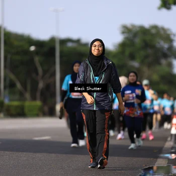 Runner Photo 7804003