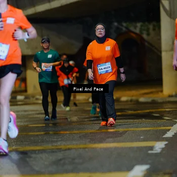 Runner Photo 7804029