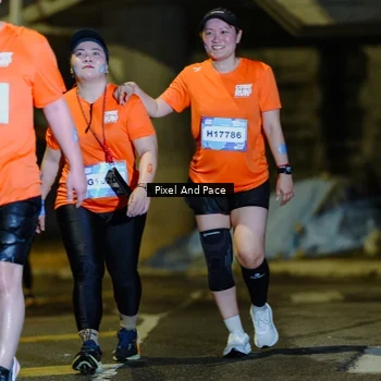 Runner Photo 7804034