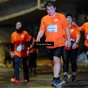 Runner Photo 7804036