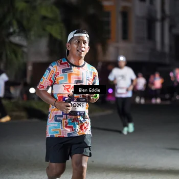 Runner Photo 7804056