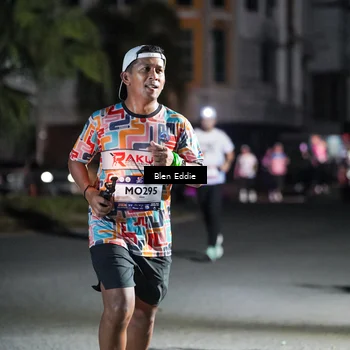 Runner Photo 7804059