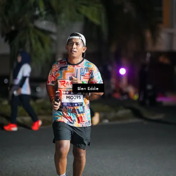 Runner Photo 7804066