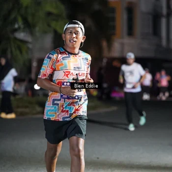 Runner Photo 7804070
