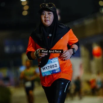 Runner Photo 7804076