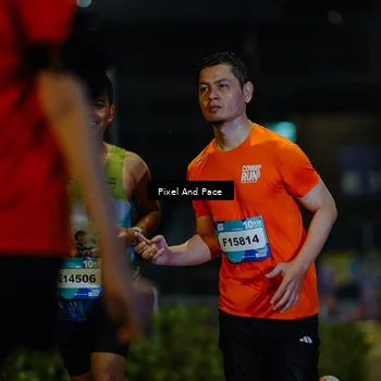Runner Photo 7804083