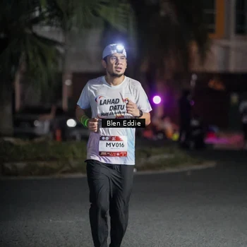 Runner Photo 7804105