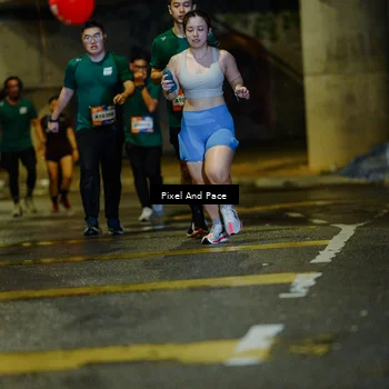 Runner Photo 7804106