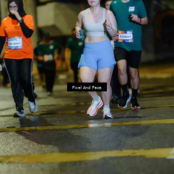 Runner Photo 7804109