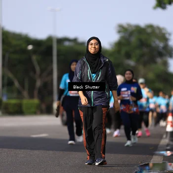 Runner Photo 7804110