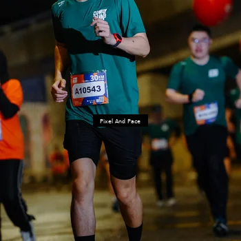 Runner Photo 7804132