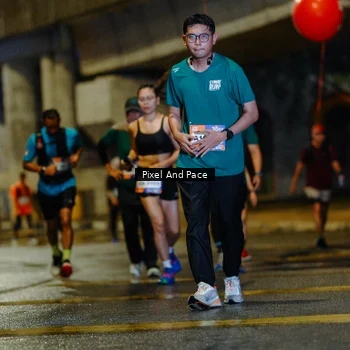 Runner Photo 7804142