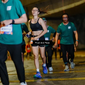 Runner Photo 7804153