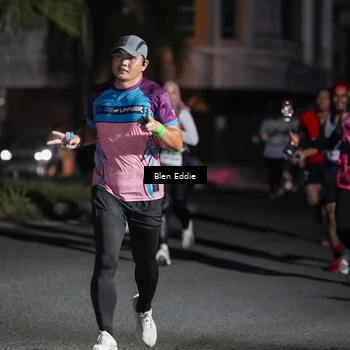 Runner Photo 7804154