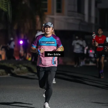 Runner Photo 7804157