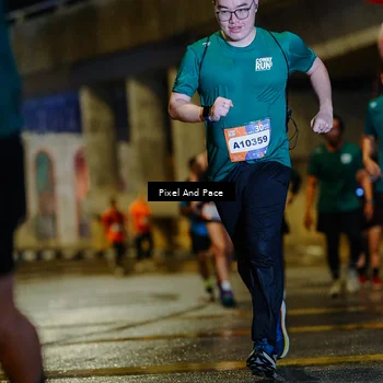 Runner Photo 7804160