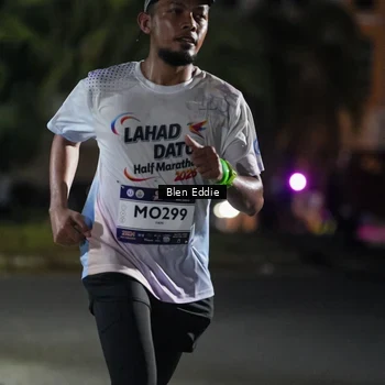 Runner Photo 7804214