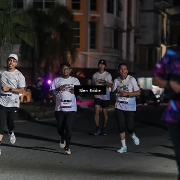 Runner Photo 7804234