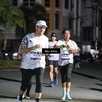 Runner Photo 7804250
