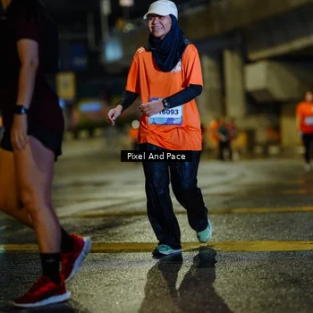 Runner Photo 7804265