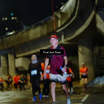 Runner Photo 7804273