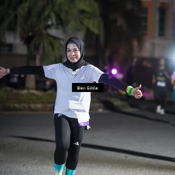 Runner Photo 7804332