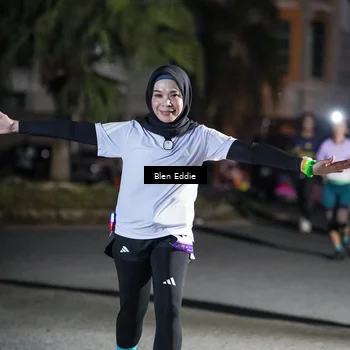 Runner Photo 7804345