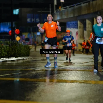 Runner Photo 7804363