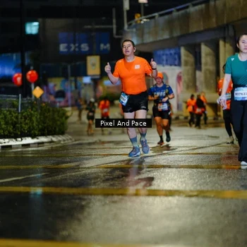 Runner Photo 7804364