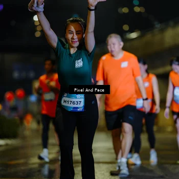 Runner Photo 7804374