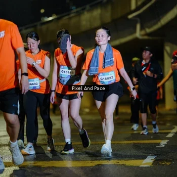 Runner Photo 7804378