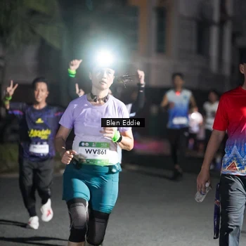 Runner Photo 7804384