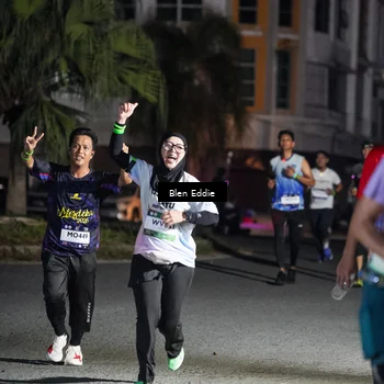 Runner Photo 7804391