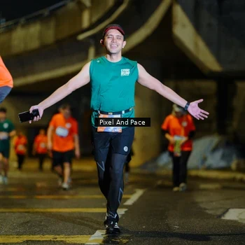 Runner Photo 7804415