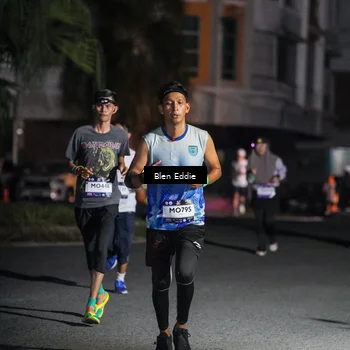 Runner Photo 7804418