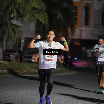 Runner Photo 7804494