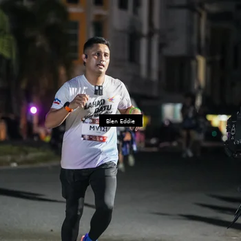 Runner Photo 7804539