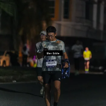 Runner Photo 7804564