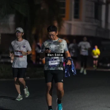 Runner Photo 7804585