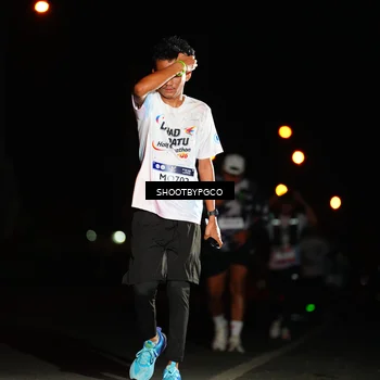 Runner Photo 7804617