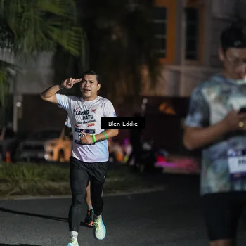 Runner Photo 7804657
